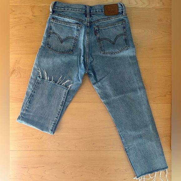 Levi’s Wedgie Jeans - Picture 2 of 6